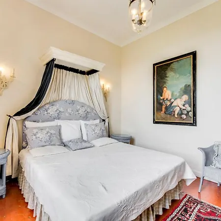 Vila La Croix-valmer Sleeps 8 Pool Wifi